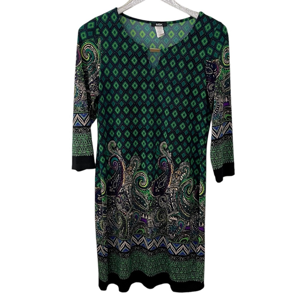 MSK Green Printed 3/4 Length Sleeve Knee Length Shift Dress with Keyhole Detail